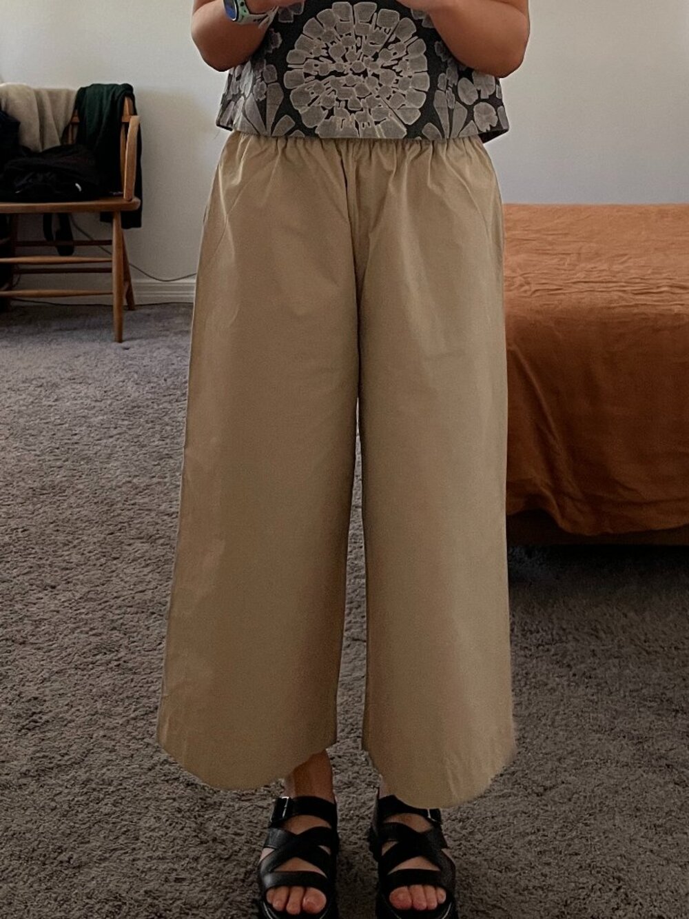 EMIN + PAUL KHAKI BEIGE WIDE LEG CROP PANTS sz S